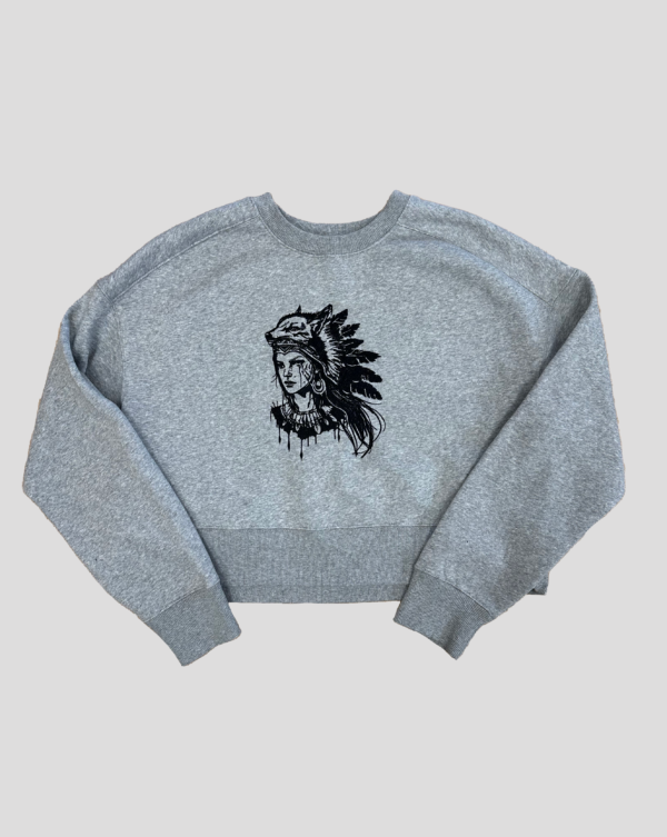 Crewneck Croptop with Powerful and Free Women Design
